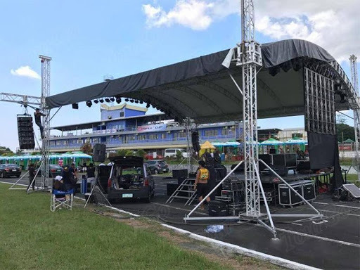 Освещение и динамики Ферменная система подъемной башни